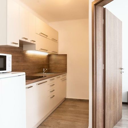 Raba Apartman Sarvar Exterior photo