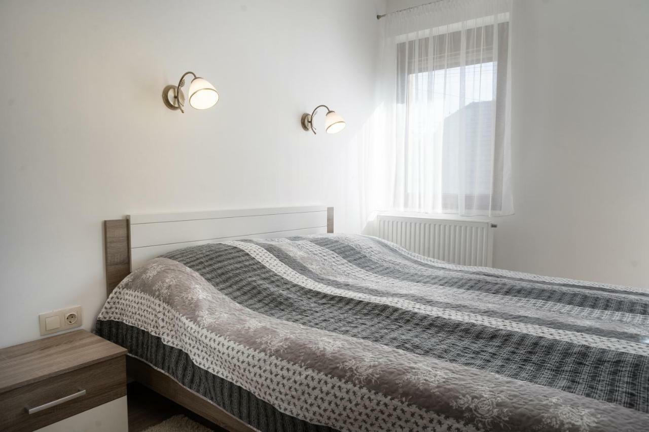 Raba Apartman Sarvar Exterior photo